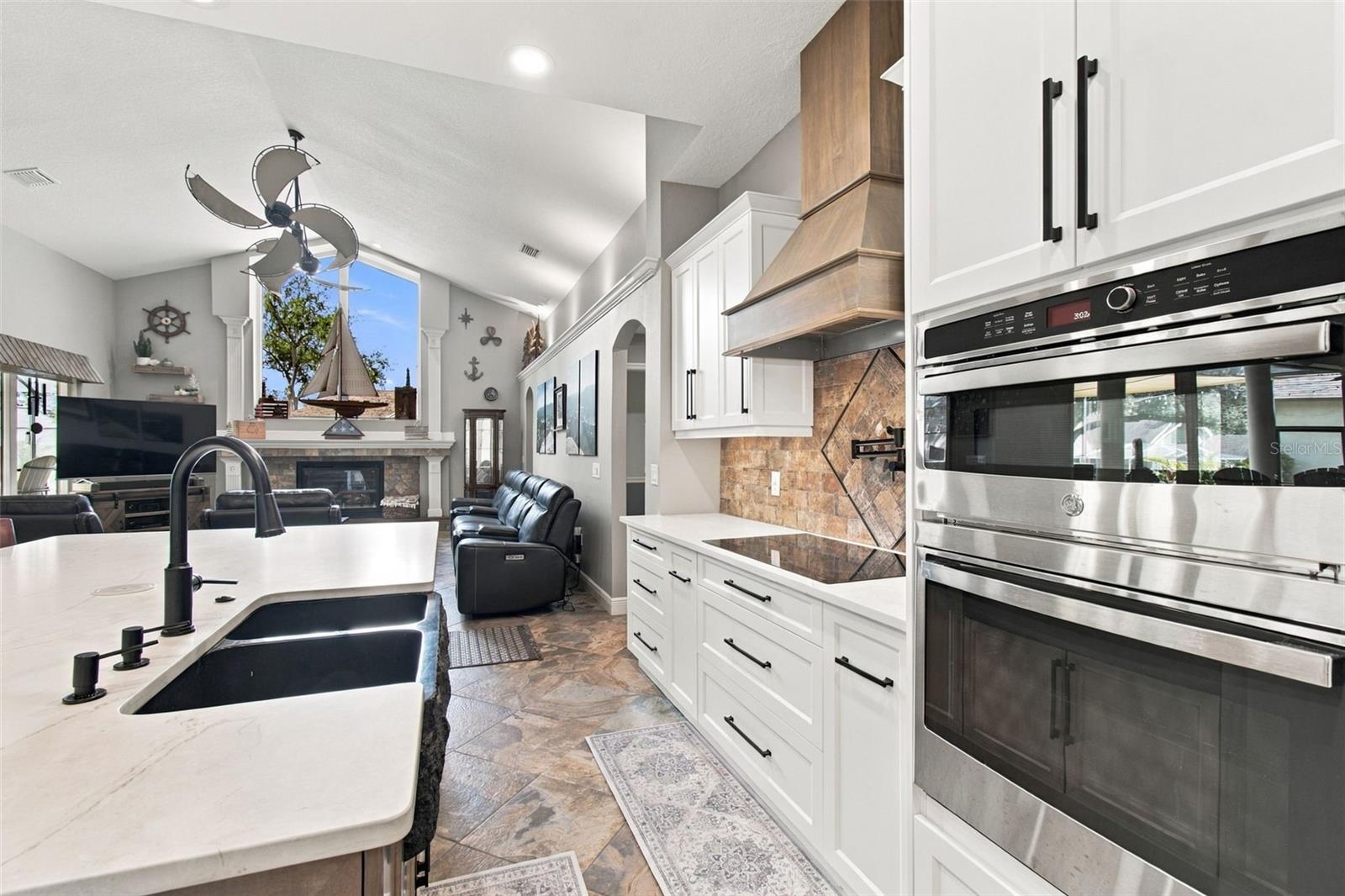 5105 SYLVAN OAKS DR — photo 23