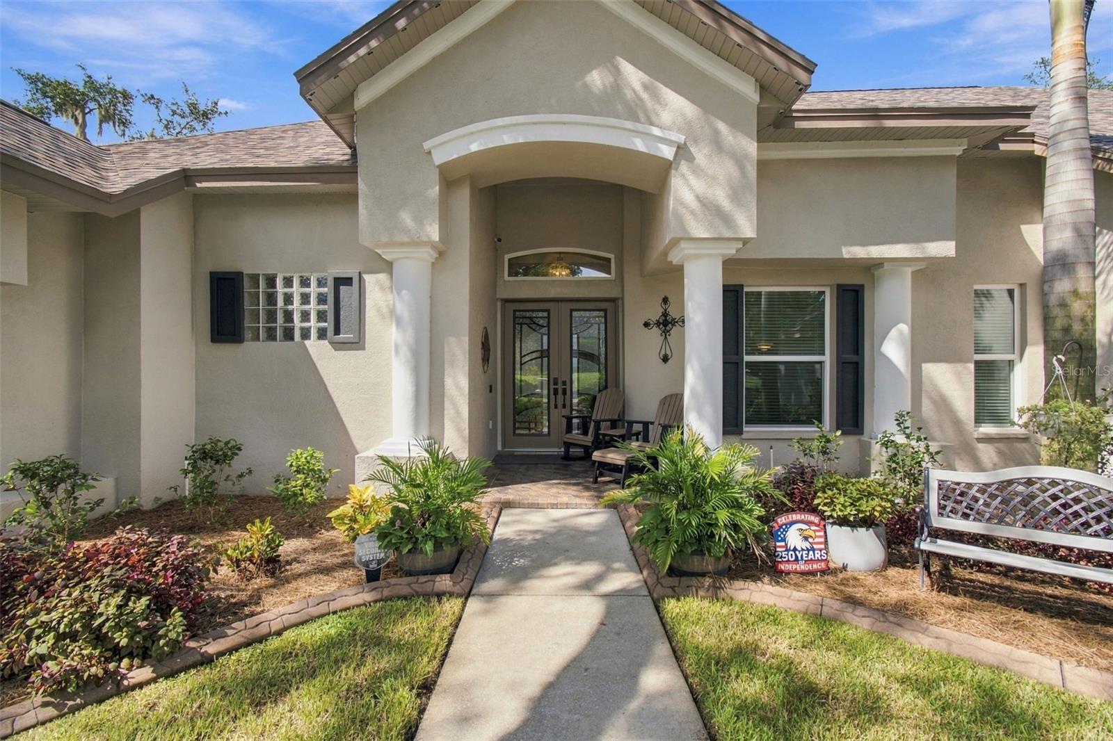 5105 SYLVAN OAKS DR — photo 2