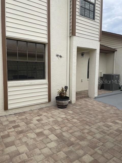 14863 FEATHER COVE RD — photo 4