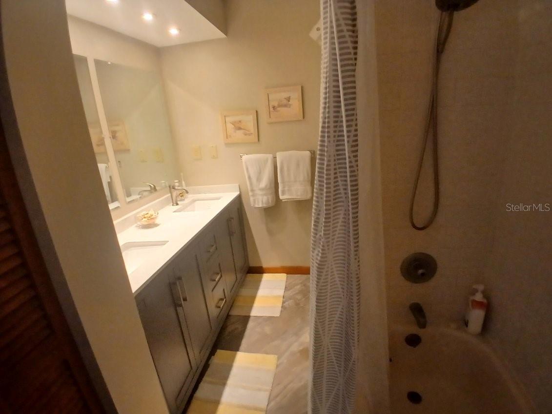 2700 GULF BLVD #2 — photo 42