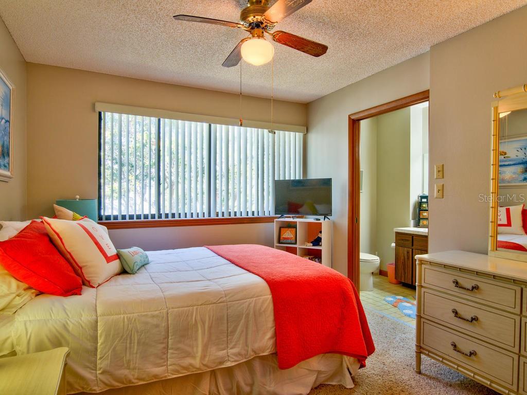2700 GULF BLVD #2 — photo 7