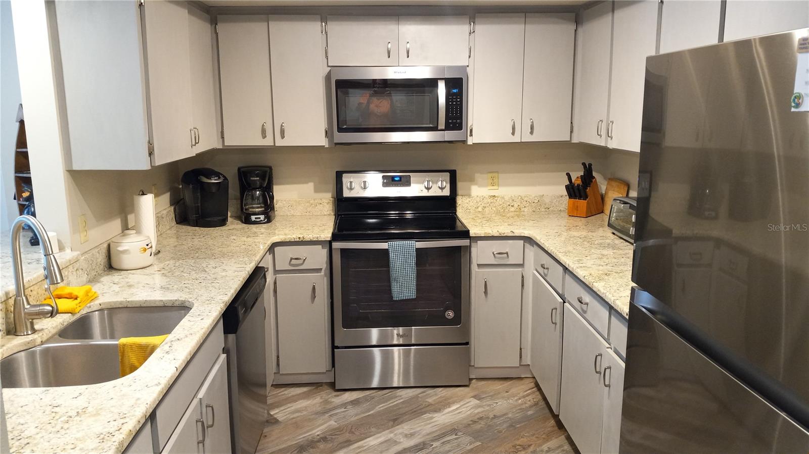 2700 GULF BLVD #2 — photo 12