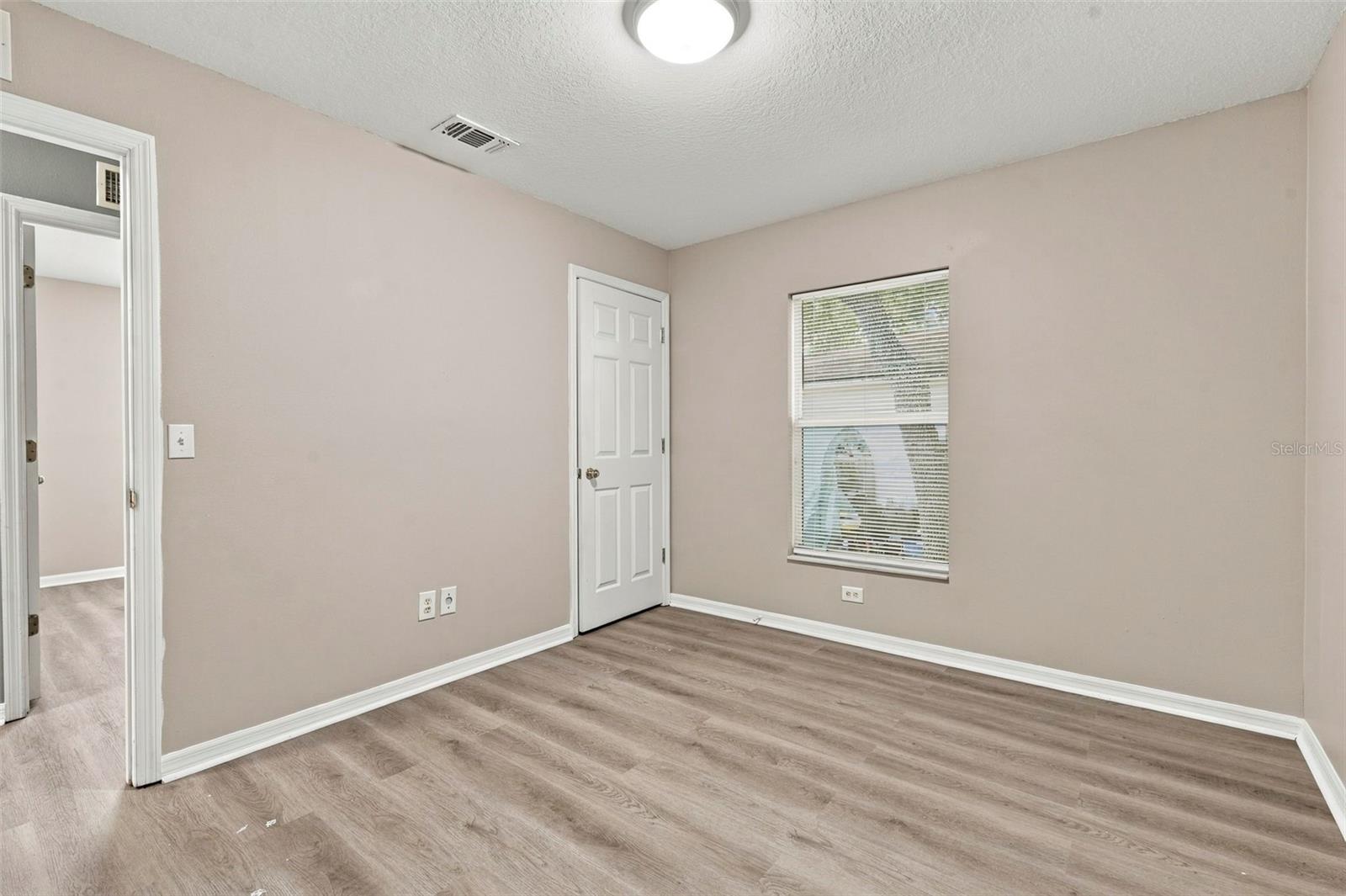 6417 28TH ST N — photo 33
