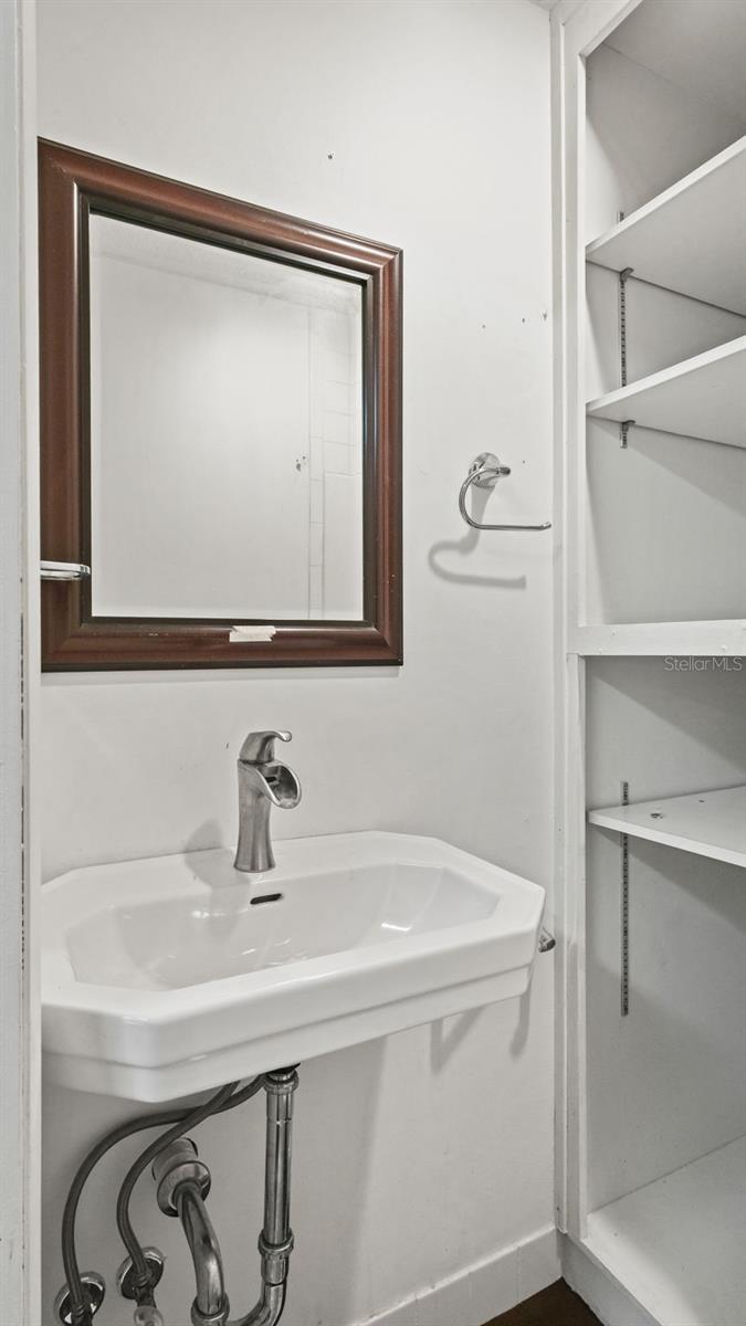 9328 FRED ST — photo 41