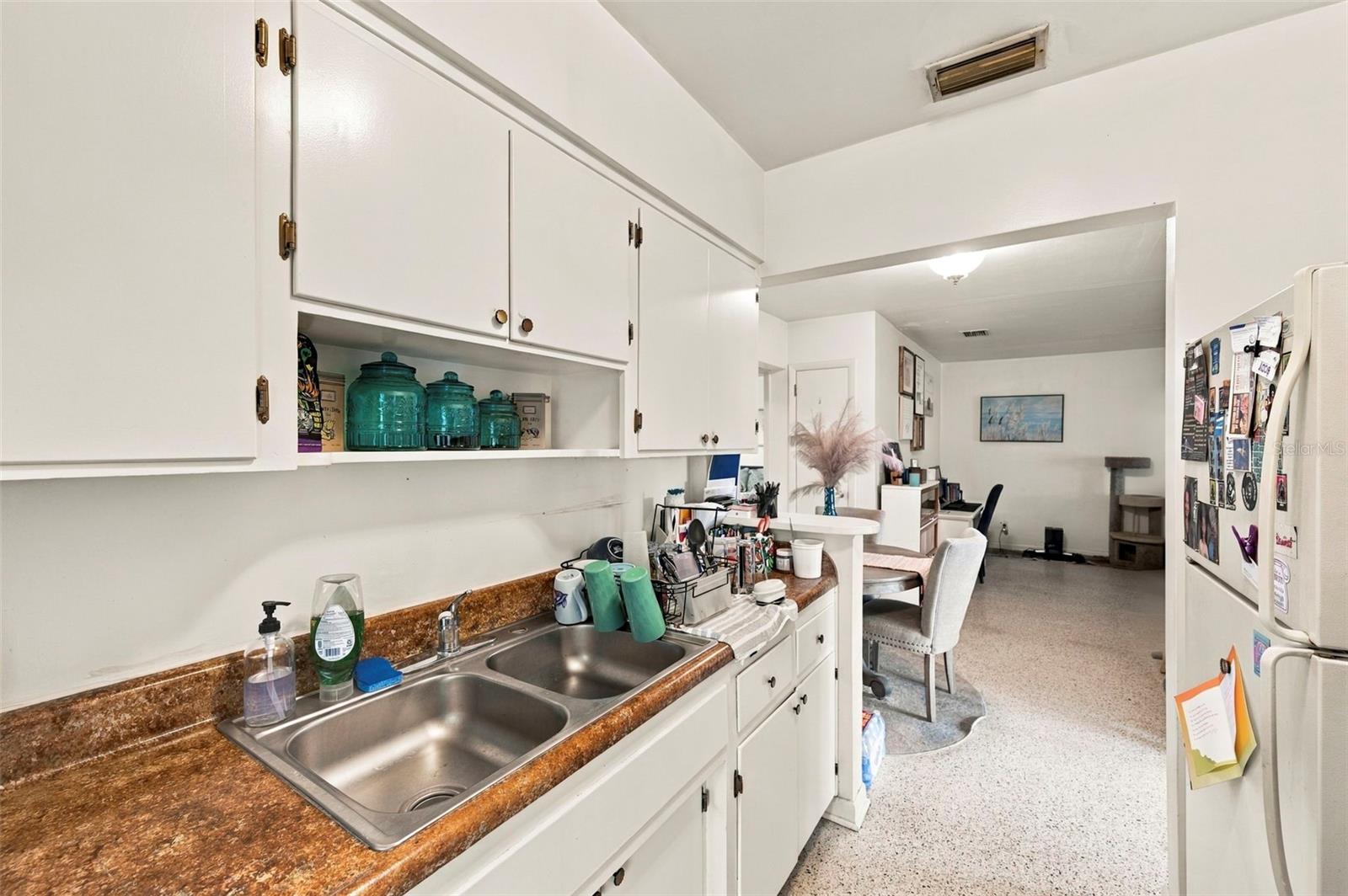 1154 ANGLE RD — photo 8
