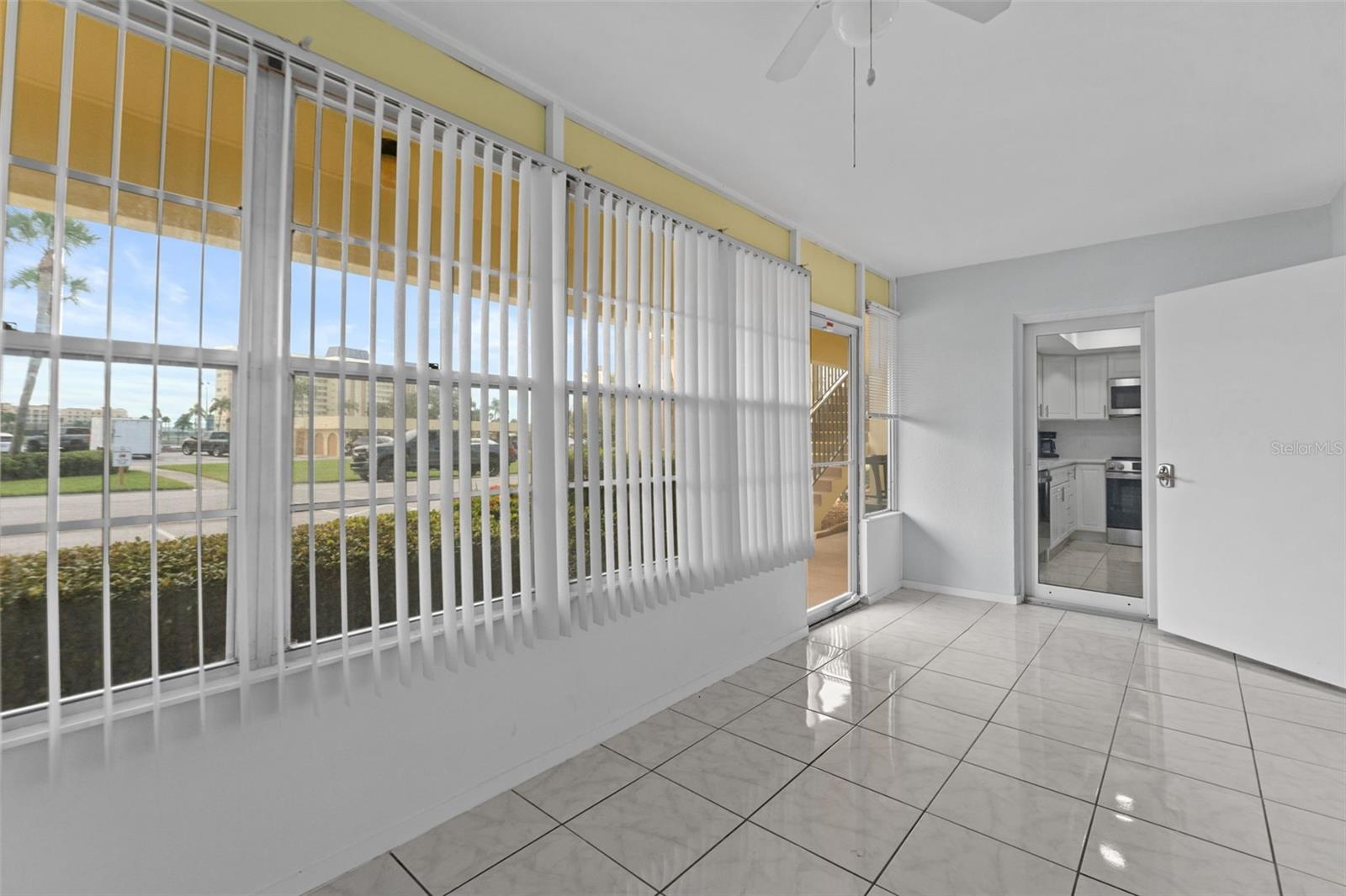 4700 COVE CIR #102 — photo 5