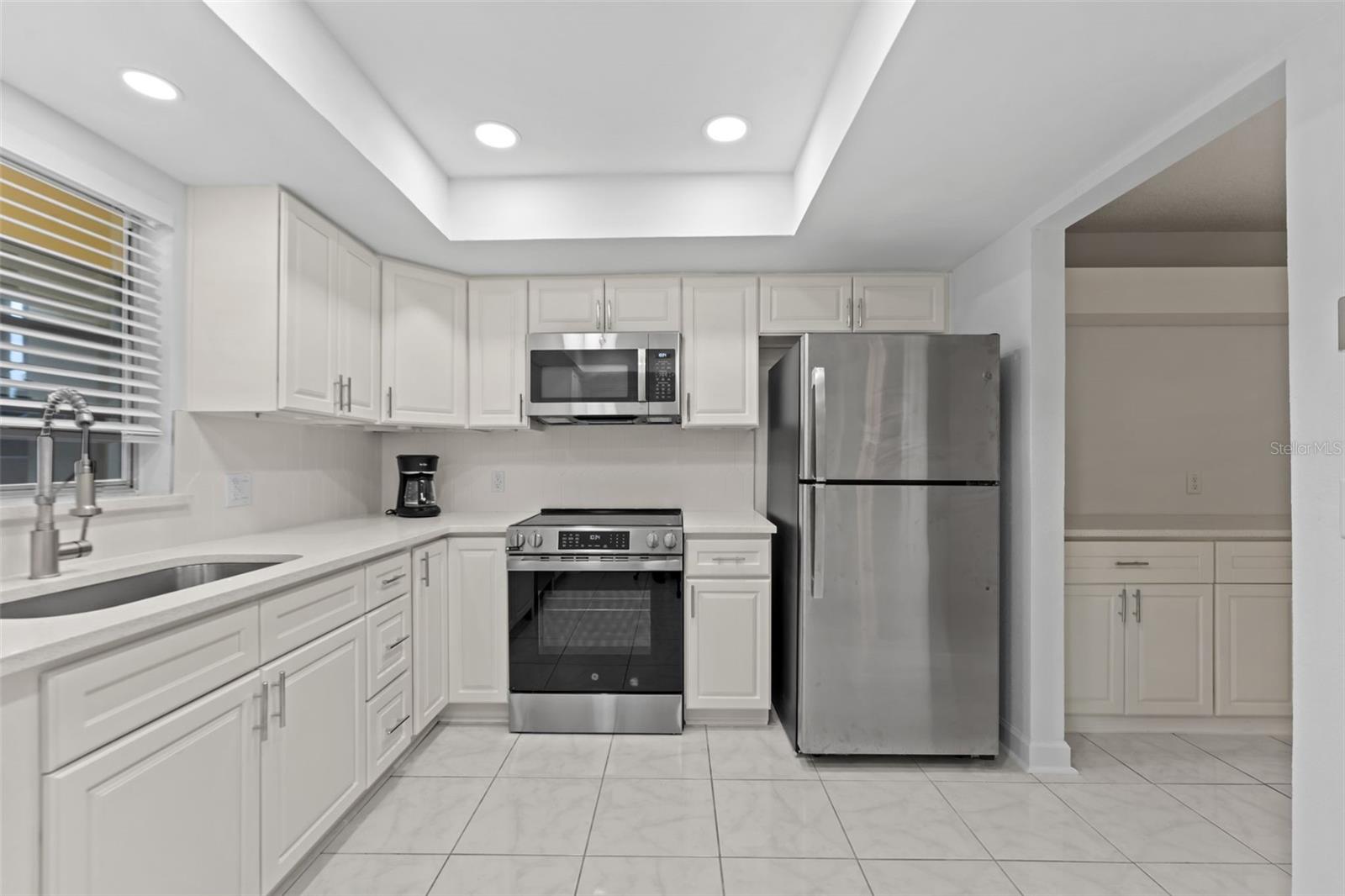 4700 COVE CIR #102 — photo 13