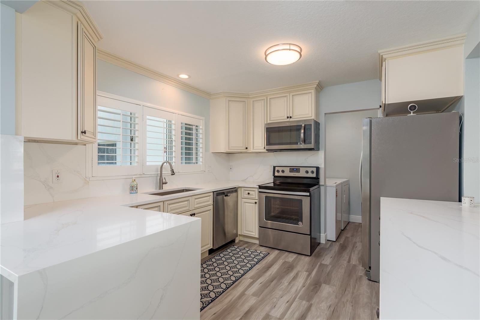 311 ISLAND WAY #101 — photo 6