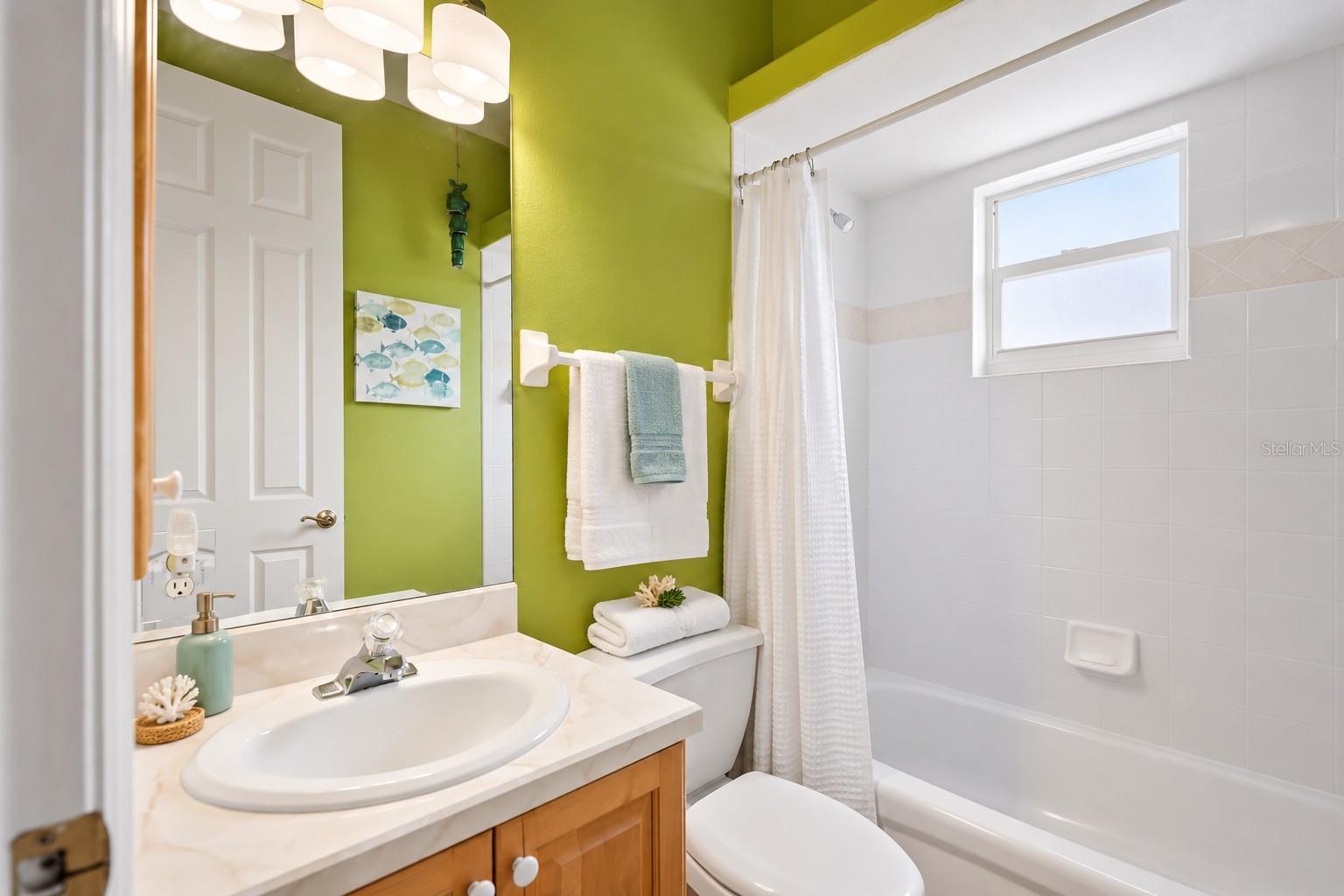 1585 PINELLAS BAYWAY S — photo 16