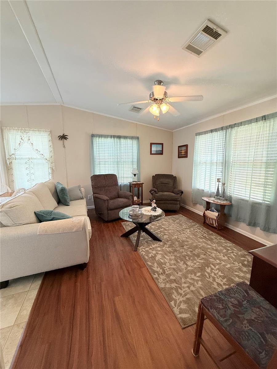 6904 CORTEZ RD W #10 — photo 32