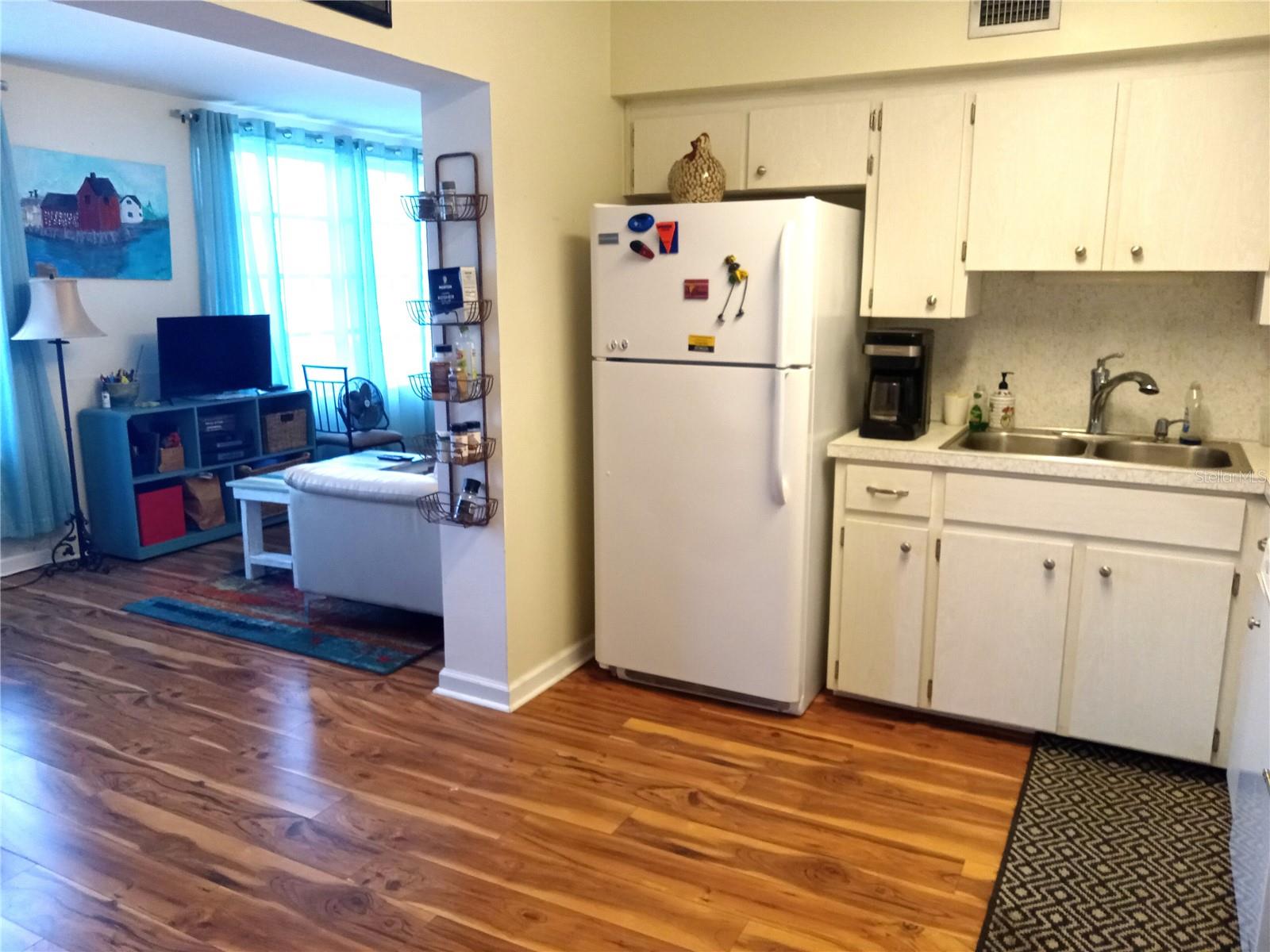 2041 AUSTRALIA WAY W #25 — photo 12