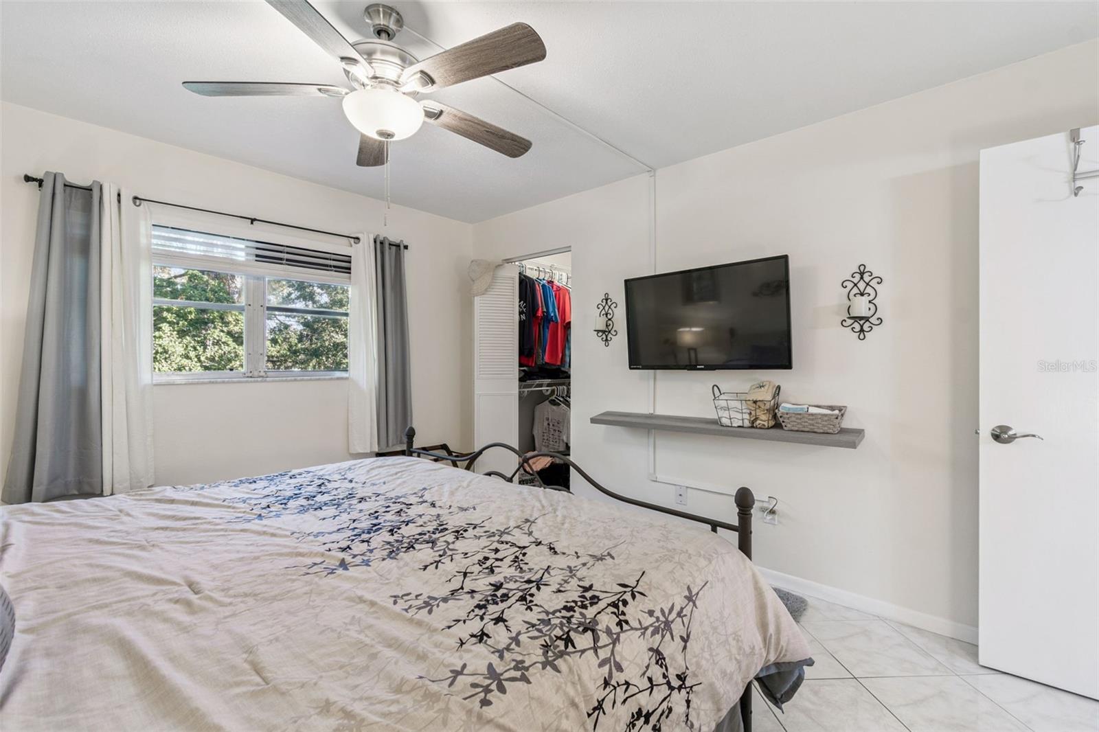2750 E BAY DR #12B — photo 30
