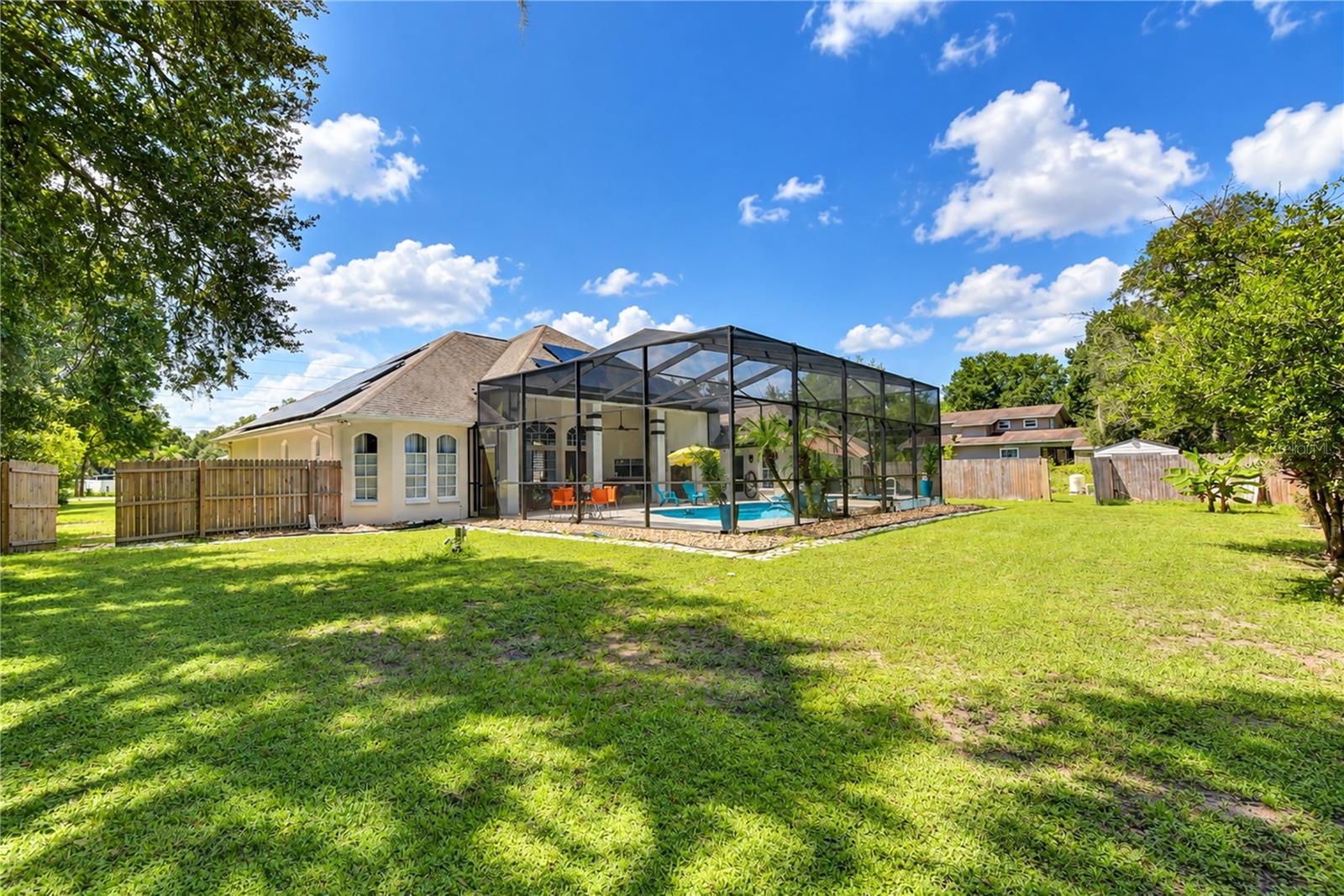 7136 QUAIL HOLLOW BLVD — photo 32