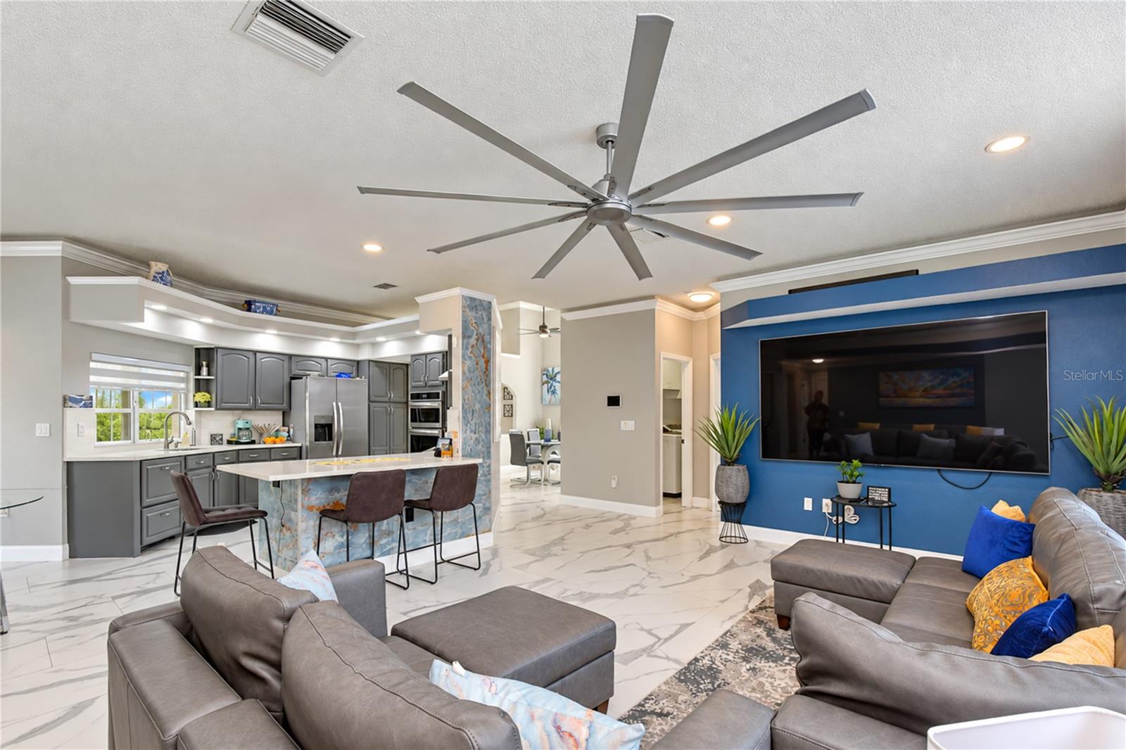 7136 QUAIL HOLLOW BLVD — photo 13