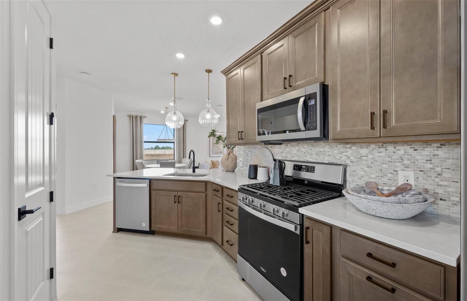 18738 INDIAN ROCK PL — photo 22