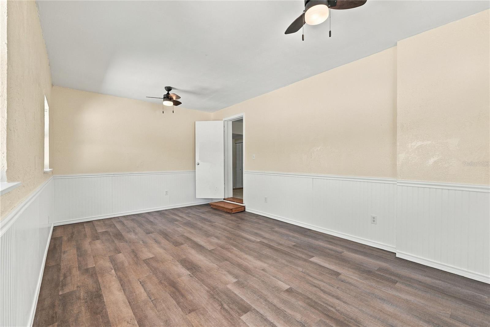 5030 ARAGON WAY S — photo 27
