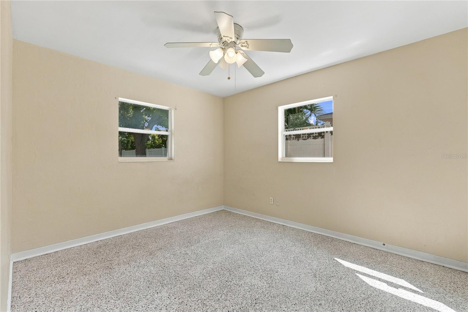 5030 ARAGON WAY S — photo 22