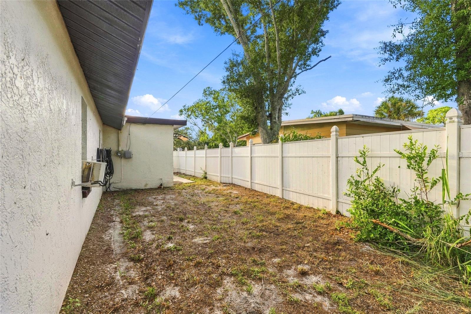 5030 ARAGON WAY S — photo 34