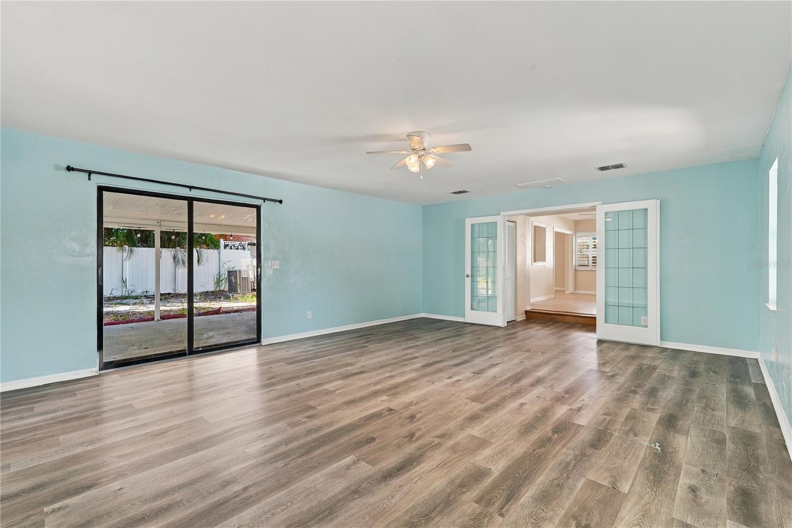 5030 ARAGON WAY S — photo 14