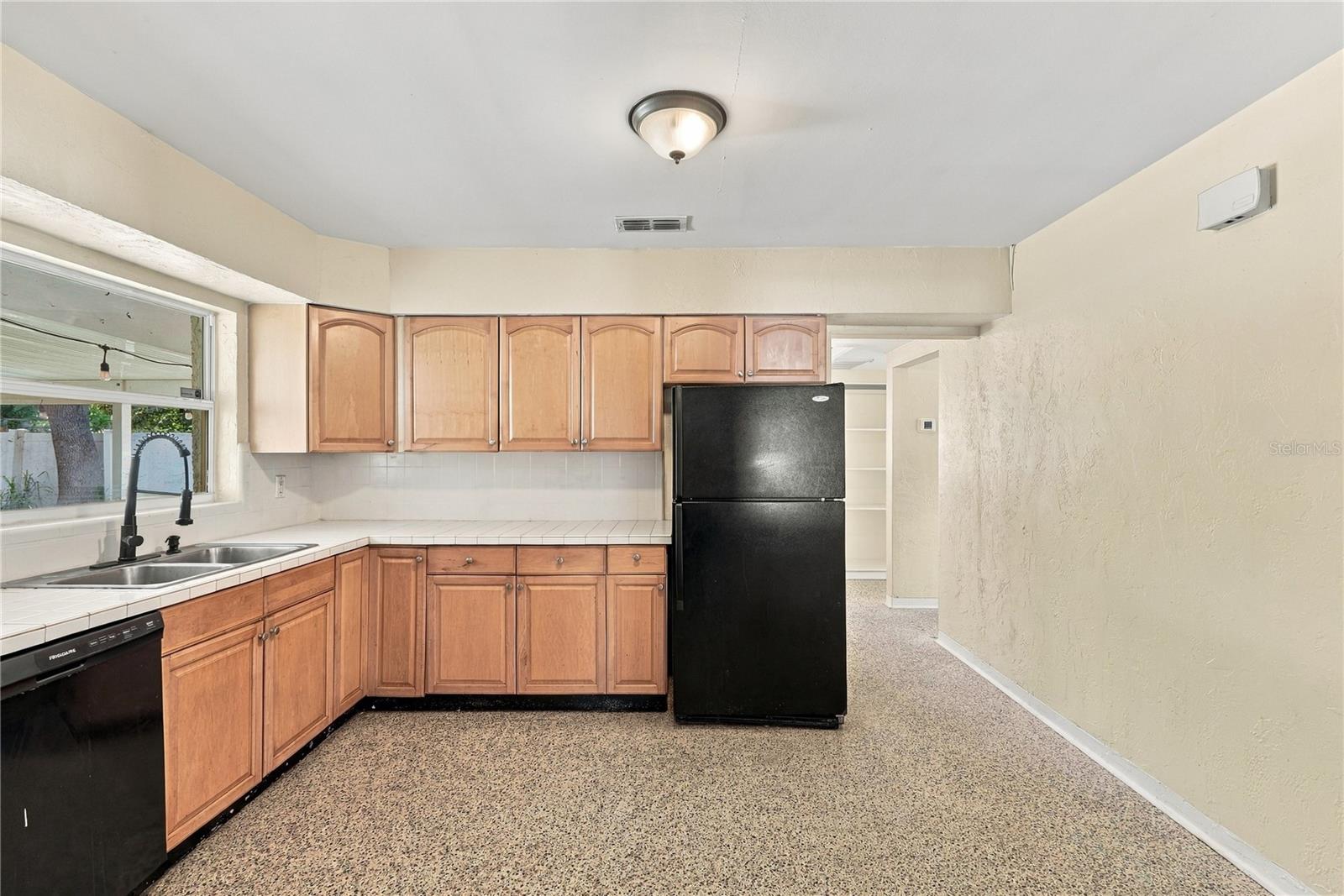 5030 ARAGON WAY S — photo 11