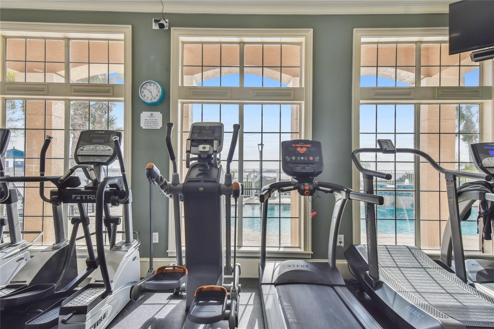 4304 BAY CLUB CIR #4304 — photo 35