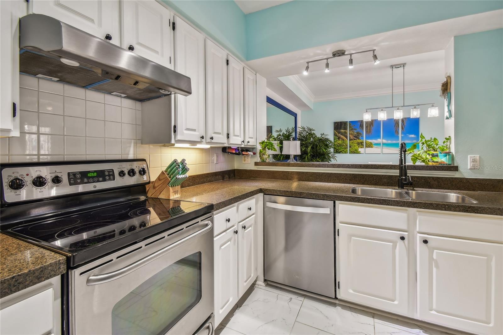 4304 BAY CLUB CIR #4304 — photo 14