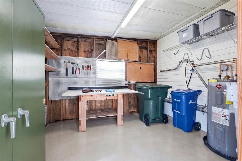 583 PORTSIDE DR — photo 40
