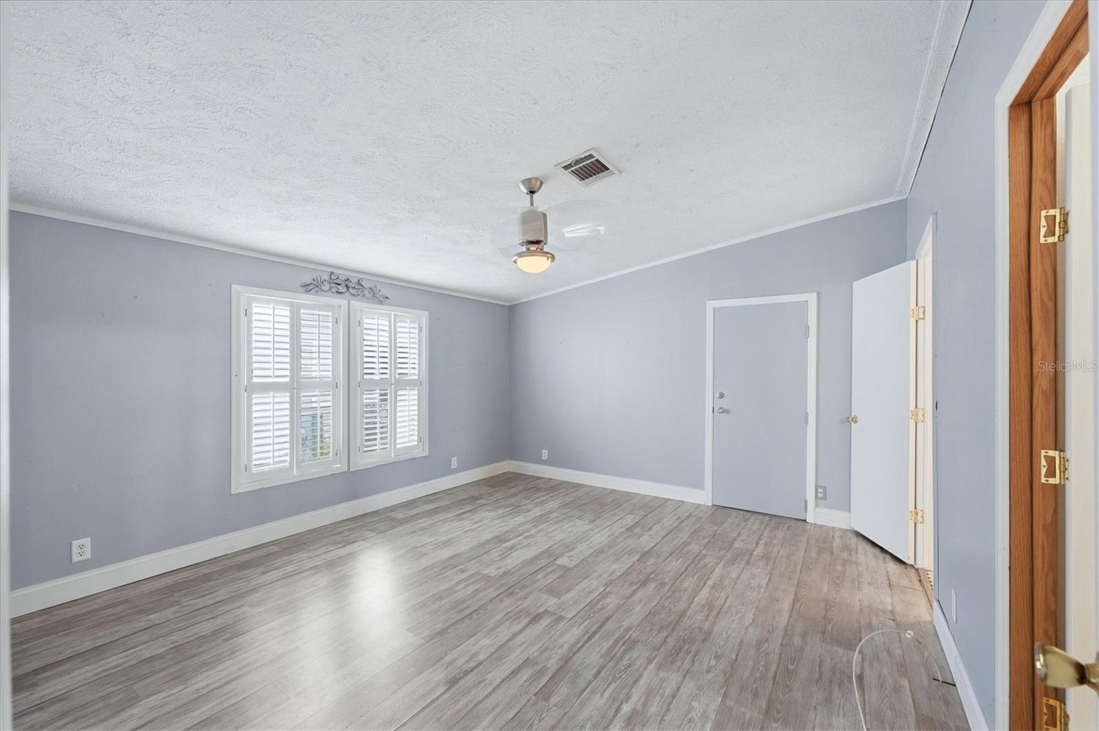 583 PORTSIDE DR — photo 20