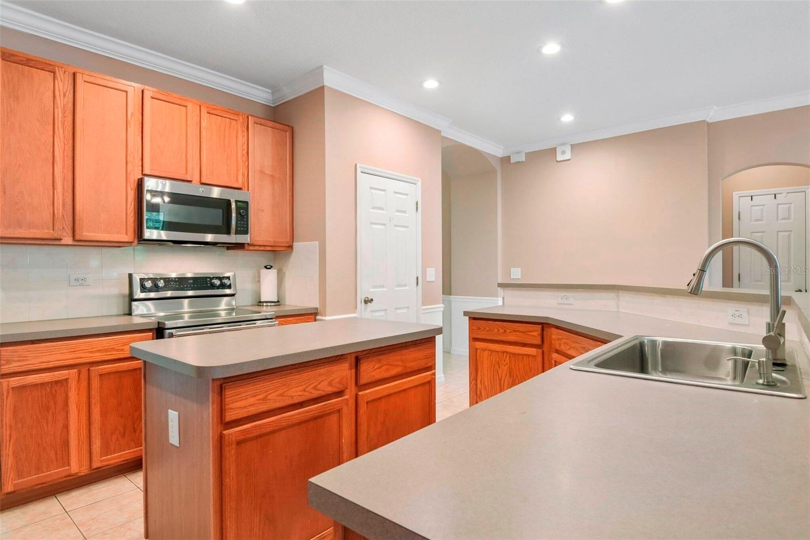 1535 ROLLING MEADOW DR — photo 9