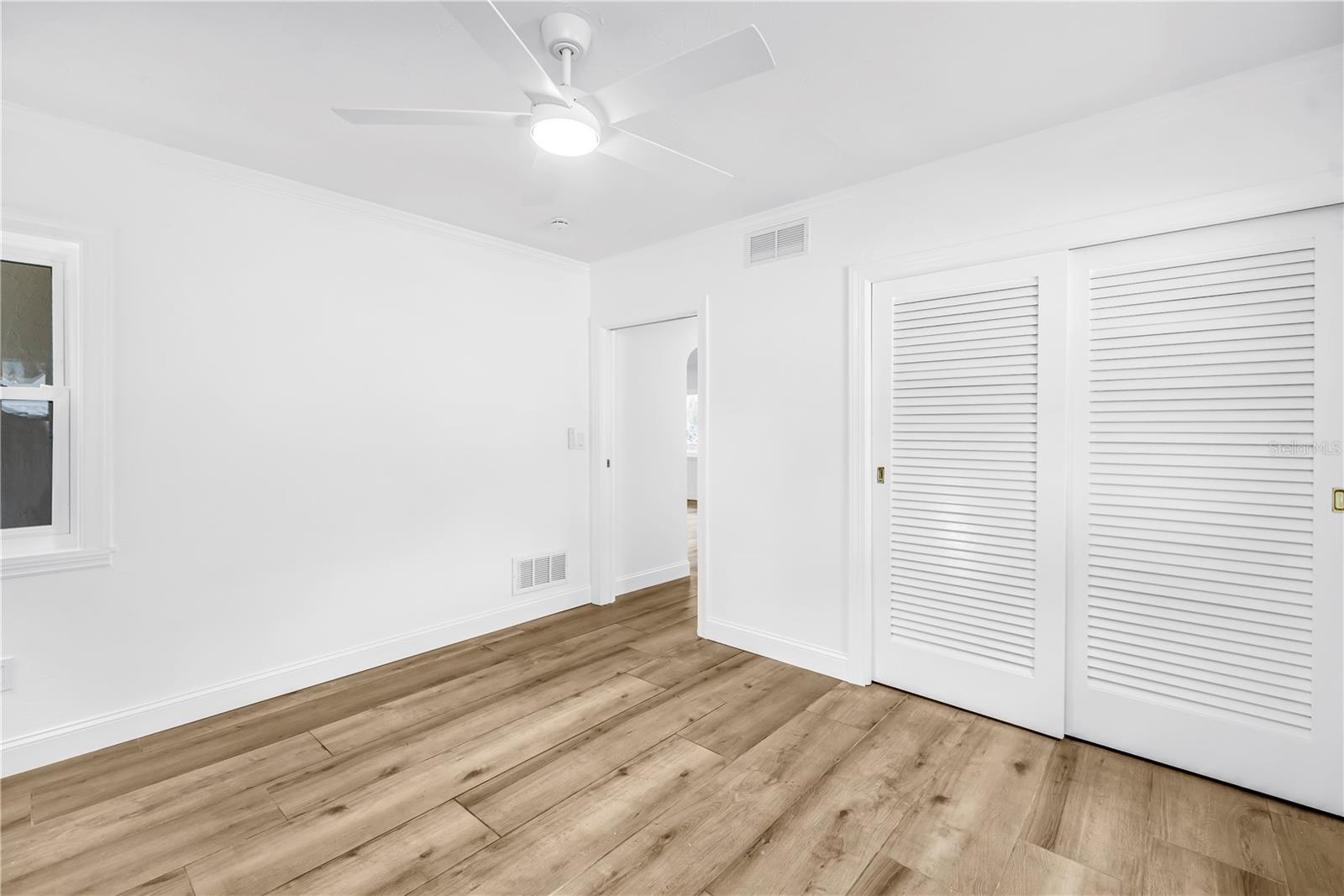 7204 GRAND BLVD — photo 37