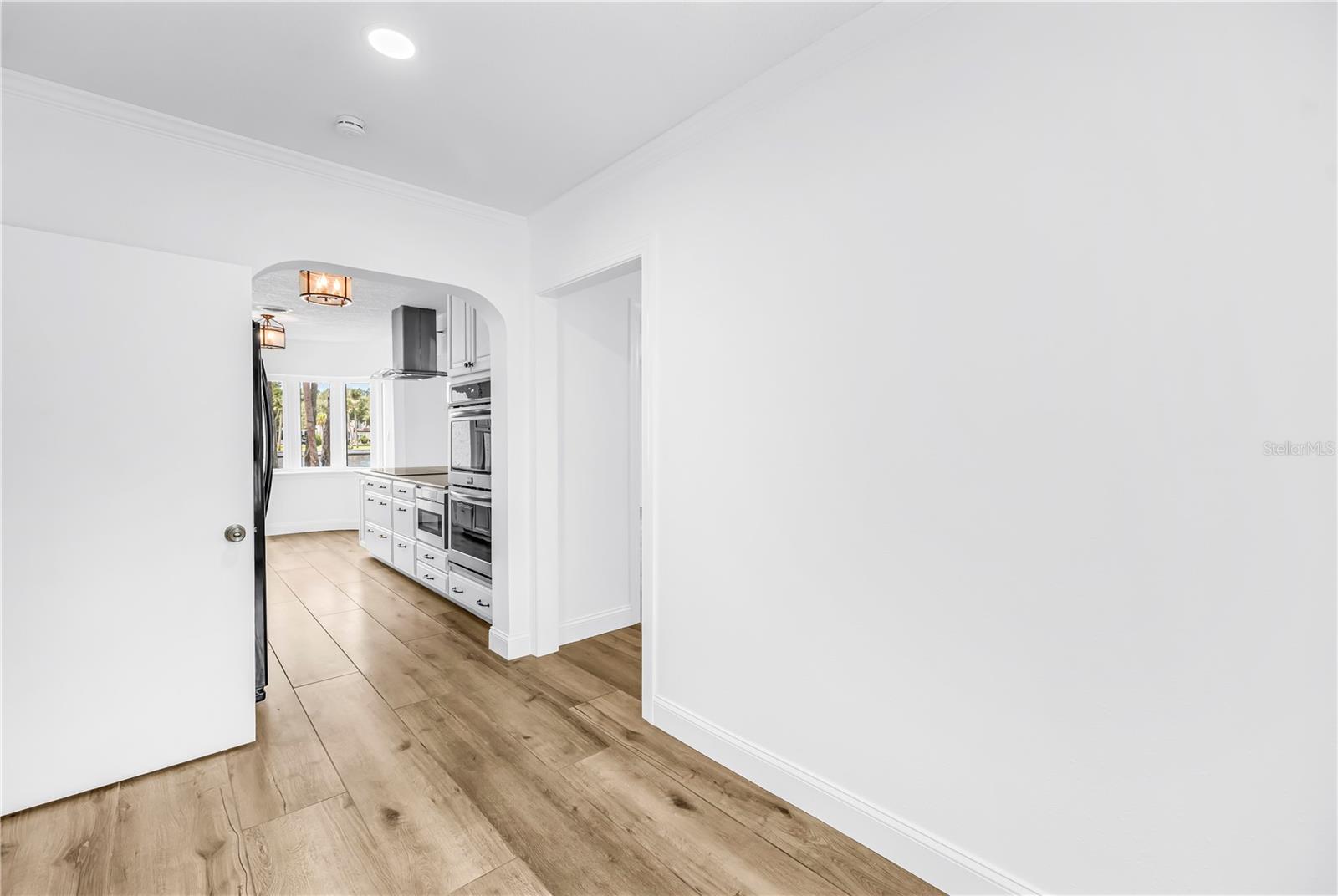 7204 GRAND BLVD — photo 27