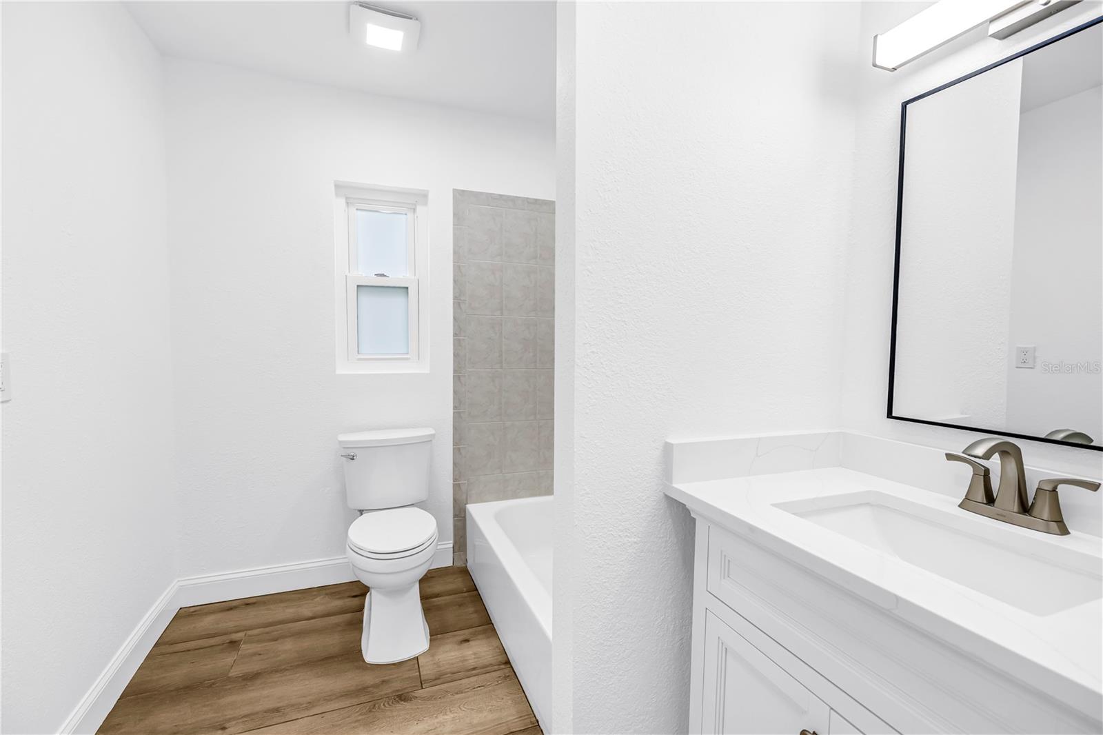 7204 GRAND BLVD — photo 40