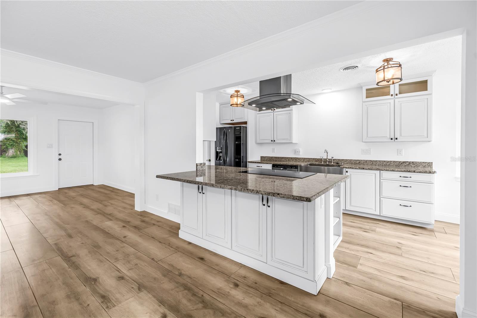 7204 GRAND BLVD — photo 21