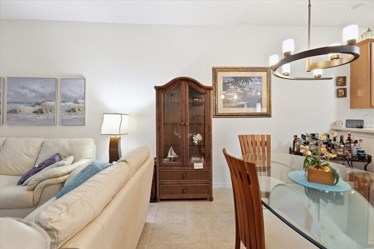 2063 BATELLO DR — photo 17