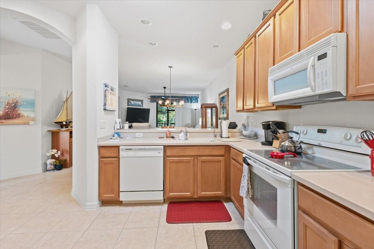 2063 BATELLO DR — photo 14