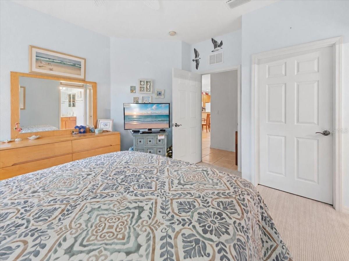 2063 BATELLO DR — photo 22