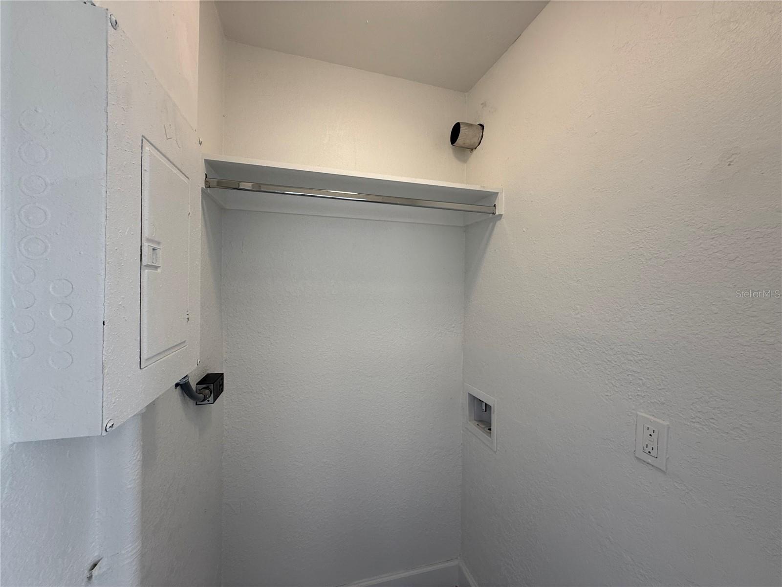 119 147TH AVE E #B — photo 14