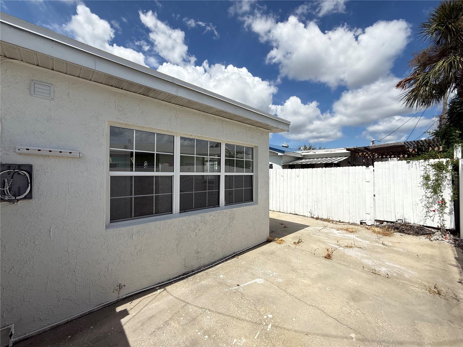 119 147TH AVE E #B — photo 19