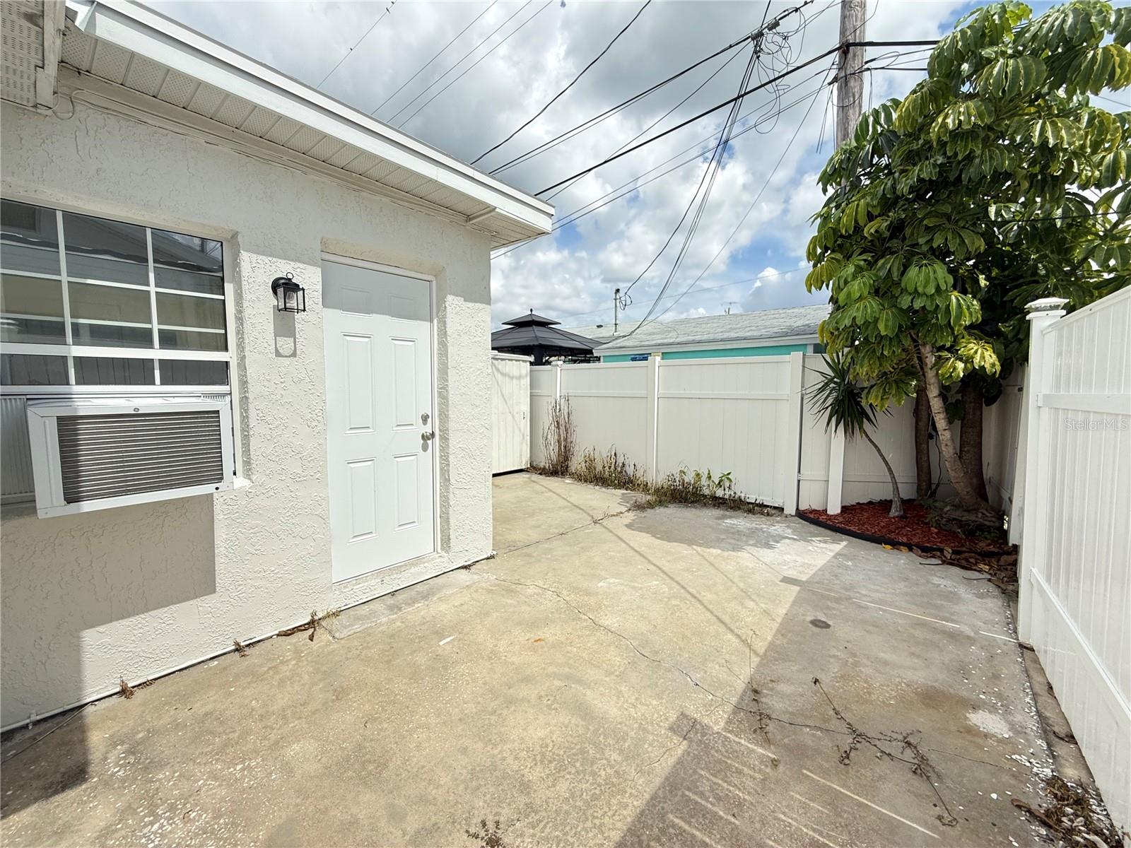 119 147TH AVE E #B — photo 15