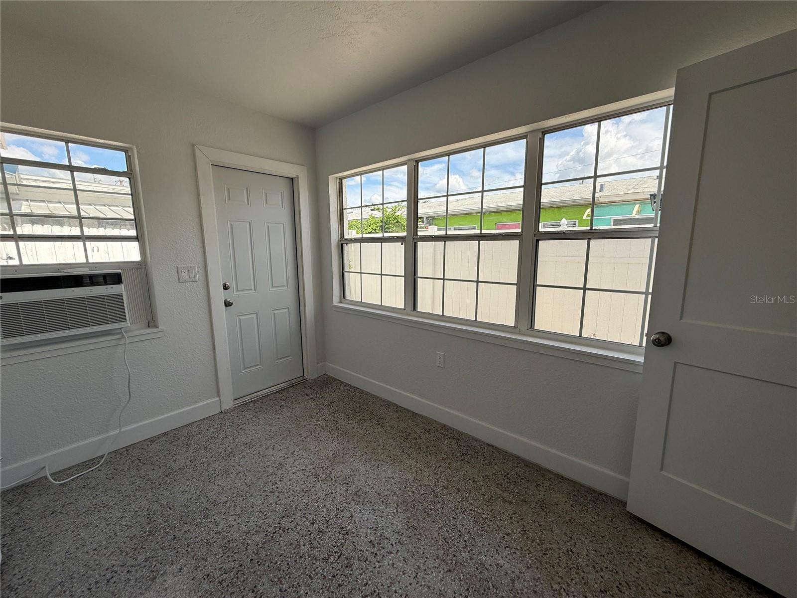 119 147TH AVE E #B — photo 13