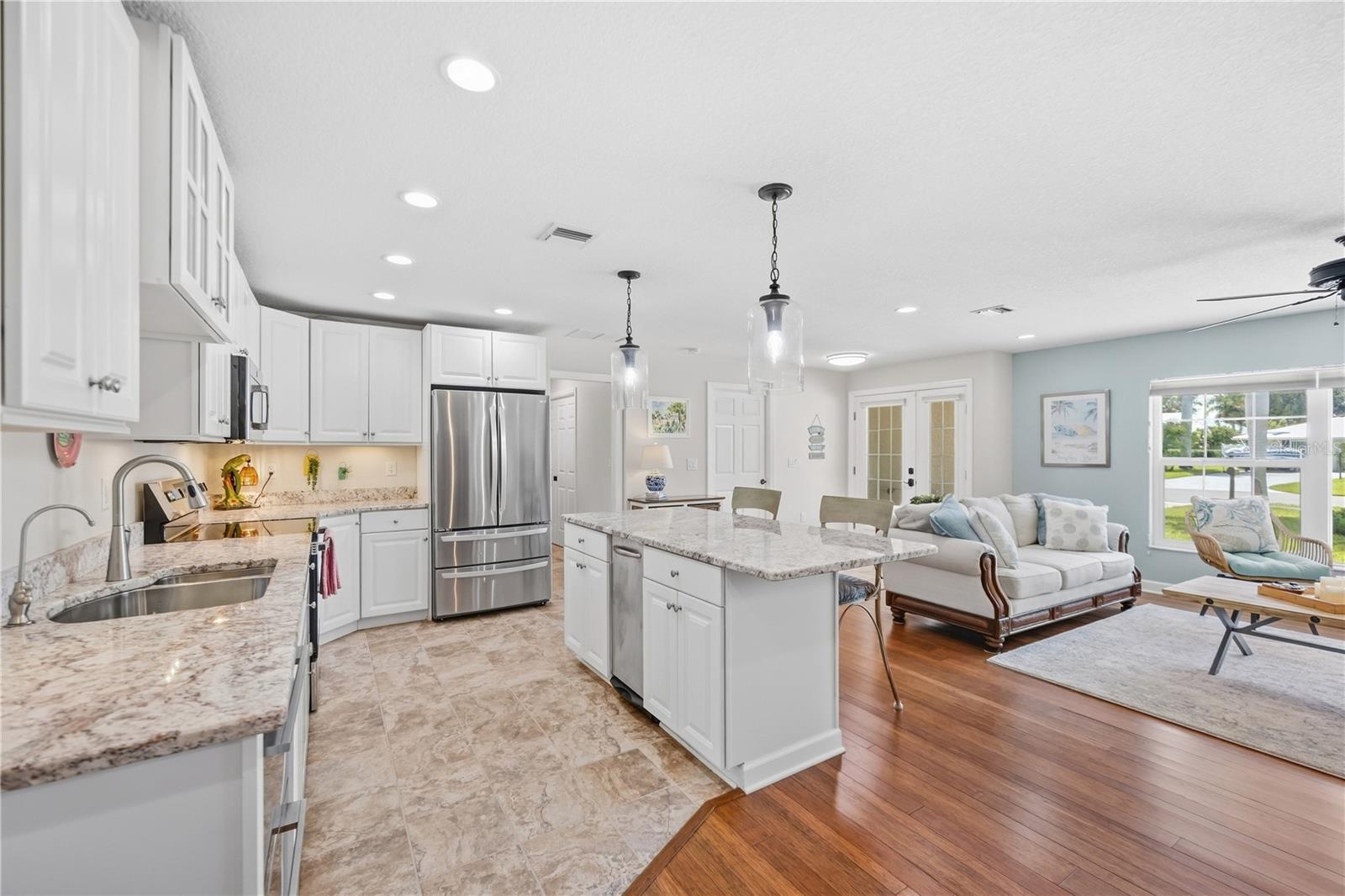 444 BAYCREST DR — photo 15