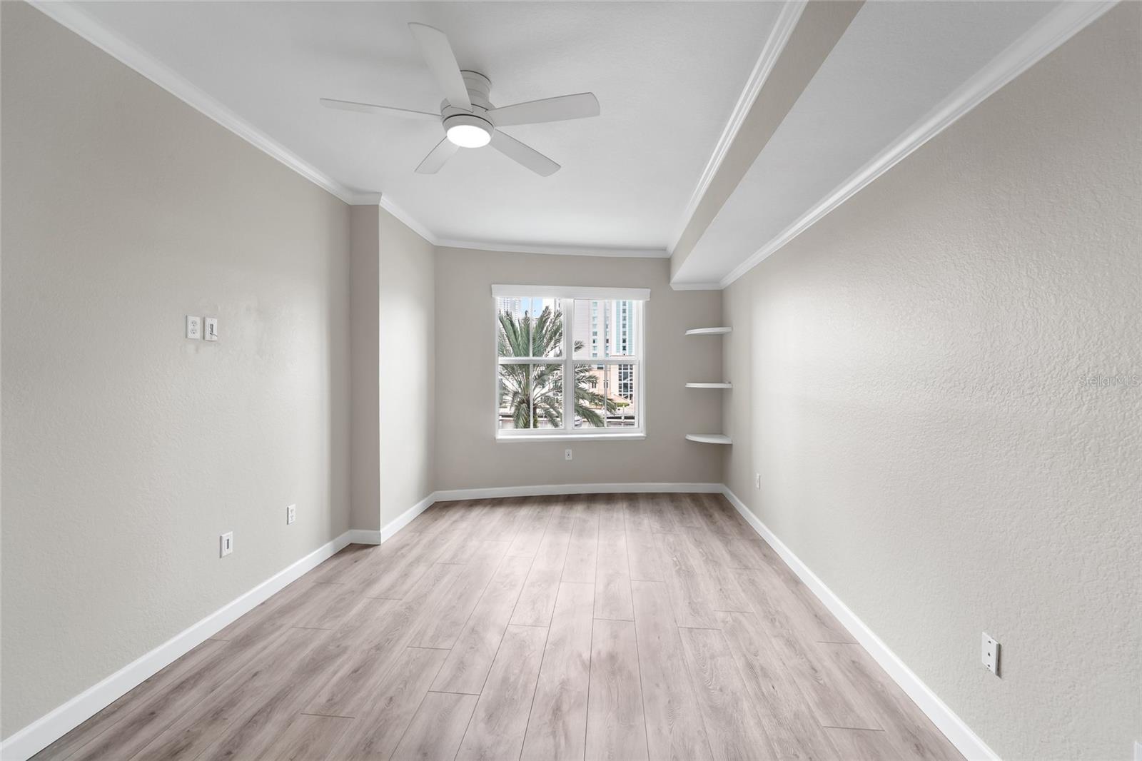 700 S HARBOUR ISLAND BLVD #323 — photo 27