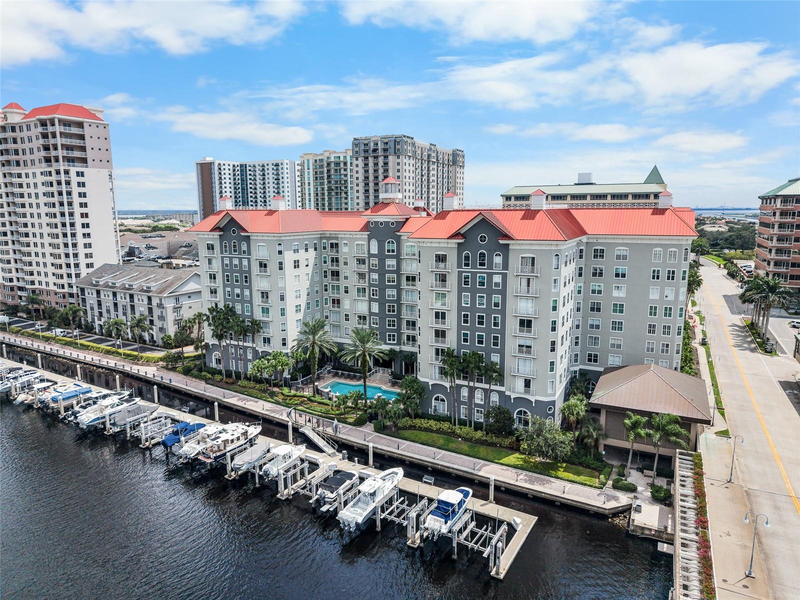 700 S HARBOUR ISLAND BLVD #323 — photo 34