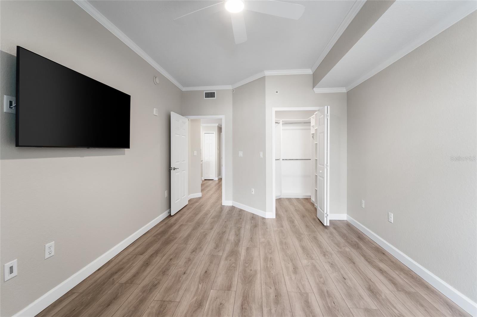 700 S HARBOUR ISLAND BLVD #323 — photo 24