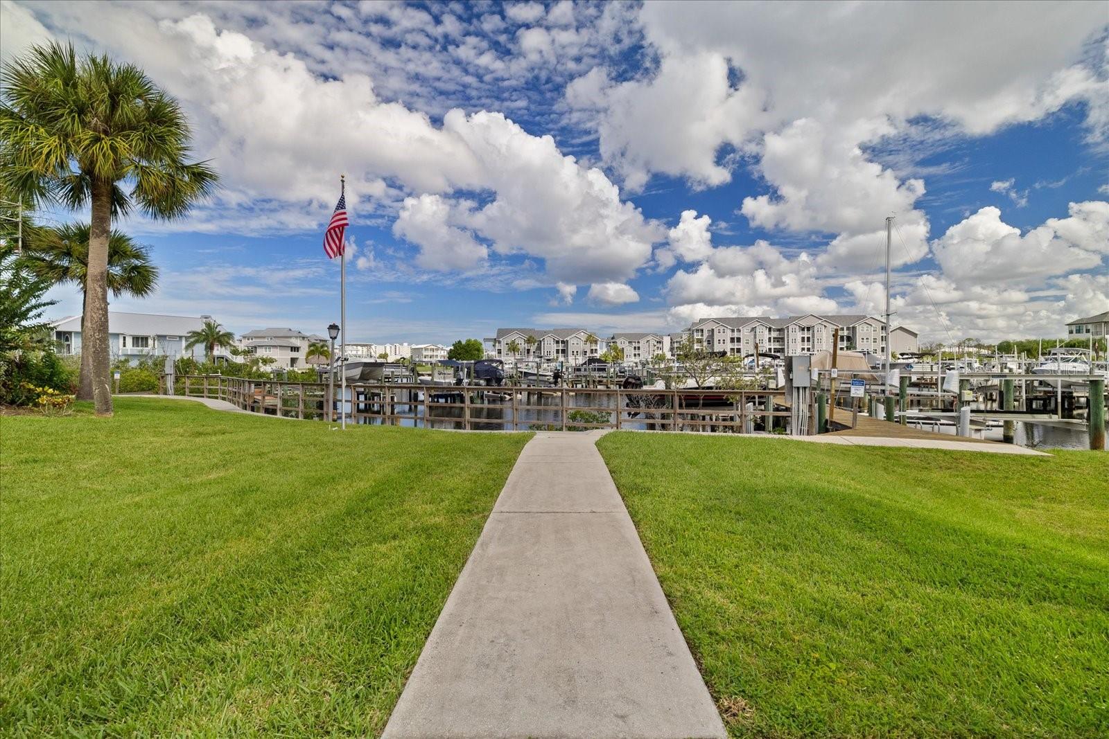 5537 SEA FOREST DR #104 — photo 35