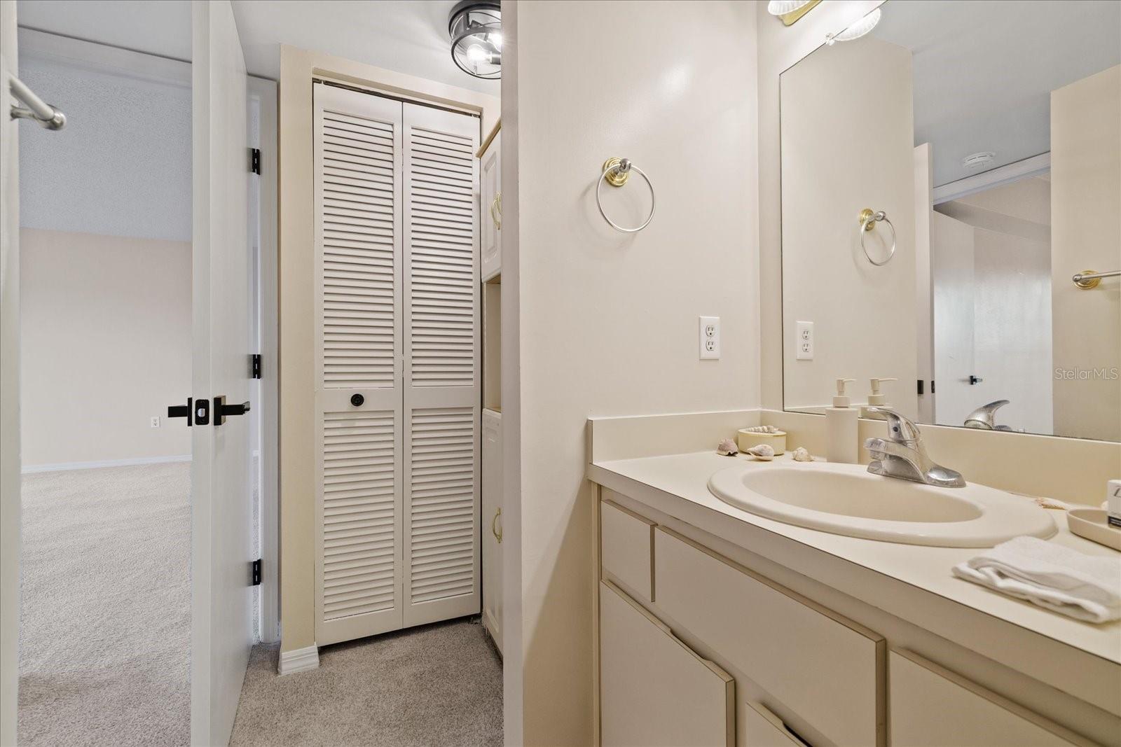 5537 SEA FOREST DR #104 — photo 21