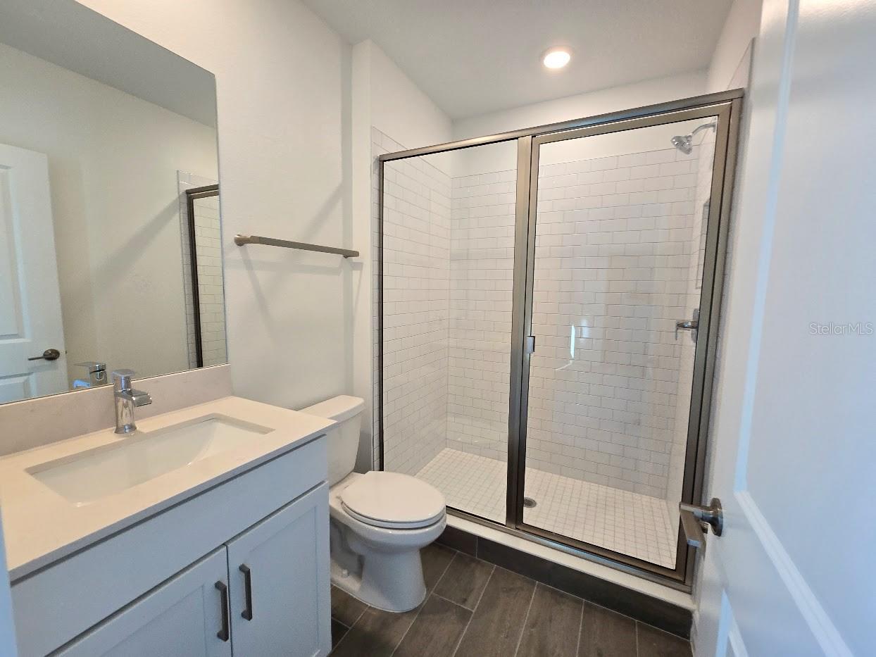 18489 SERENE LAKE LOOP — photo 21