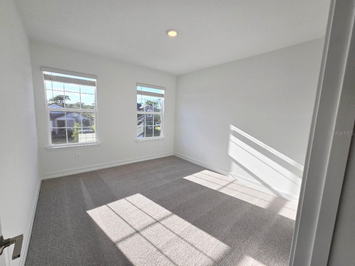 18489 SERENE LAKE LOOP — photo 27