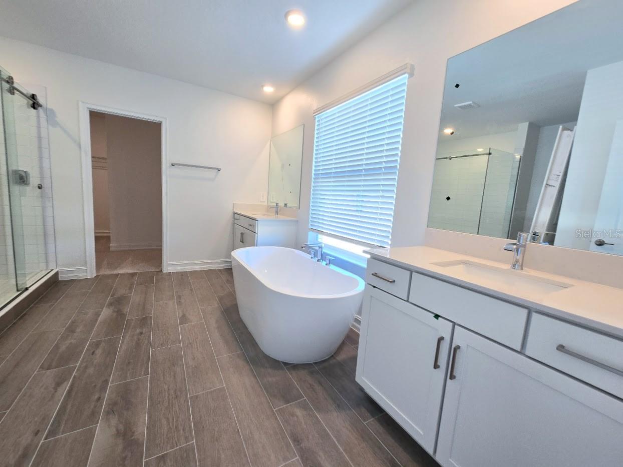 18489 SERENE LAKE LOOP — photo 12