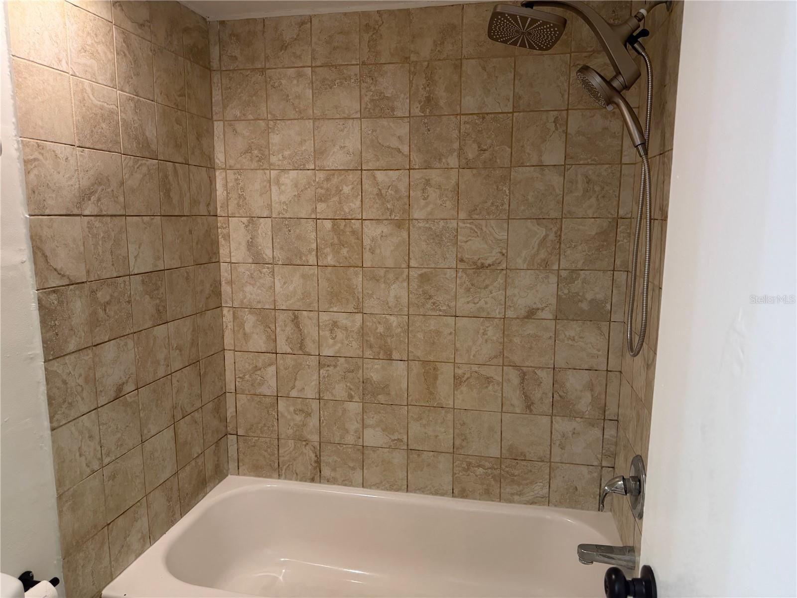 8709 N MANDARINE PL #A — photo 17